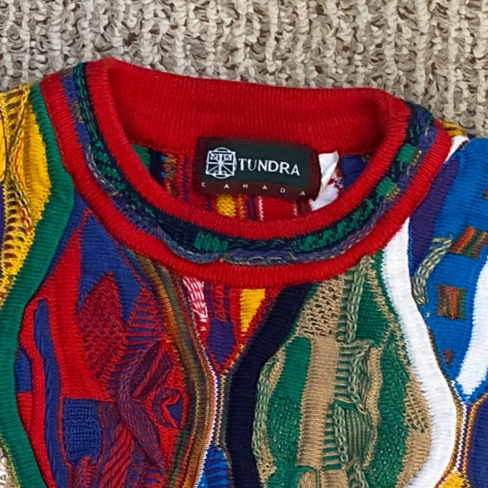 Vintage Tundra coogi style knit sweater